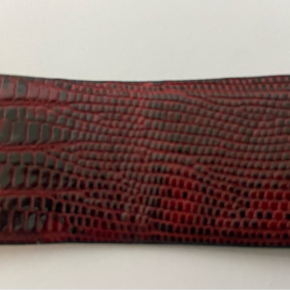 Valentino Garavani New belt lizard skin red/black. Snake buckle. Size small. - Picture 9 of 12